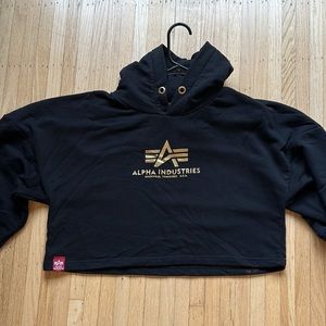 Alpha Industries Black Crop Sweatshirt